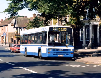 Leyland Lynx LX2R11C [UK-spec] (B49F) '1989