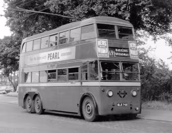Leyland TTB5 Metro-Cammell [UK-spec] (H40/32R) '12.1941–07.1942