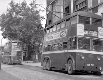 Leyland TTB5 Metro-Cammell [UK-spec] (H40/32R) '12.1941–07.1942