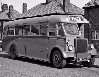 Leyland Tiger PS1/1 Barnaby [UK-spec] (C35F) '1947