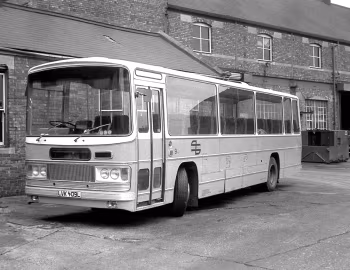 Leyland Leopard PSU3C/4R Willowbrook Expressway (B51F) '1973