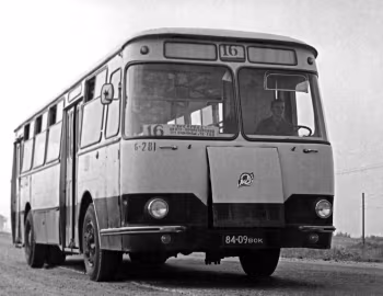 ЛиАЗ-677 '1968–07.1982