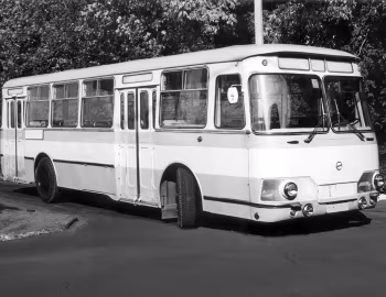 ЛиАЗ-677 '1968–07.1982