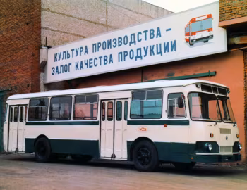 ЛиАЗ-677М '1982–08.1994