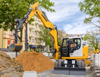 Liebherr A 912 Compact Litronic '2013–pr.