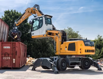 Liebherr LH 22 M Industry Litronic '2014–23