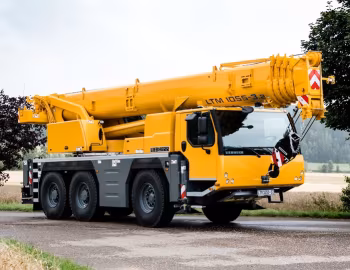 Liebherr LTM 1055-3.2 '2015–25