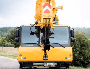 Liebherr LTM 1055-3.2 '2015–25