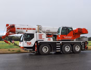 Liebherr LTM 1055-3.2 '2007–15