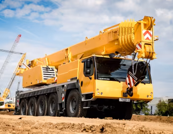 Liebherr LTM 1100-5.2 '2015–24