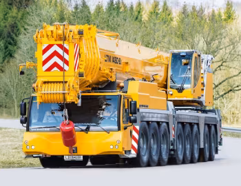 Liebherr LTM 1450-8.1 '2016–pr.