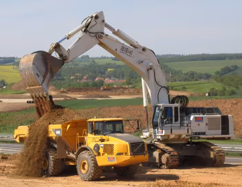 Volvo A40D, Liebherr R 984 Litronic