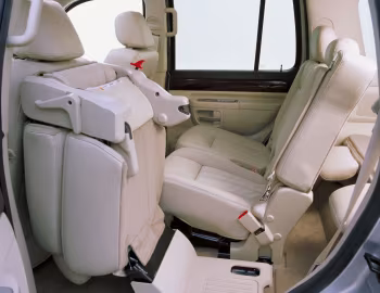 Интерьер 2003–05 Lincoln Aviator '2002–08.2005