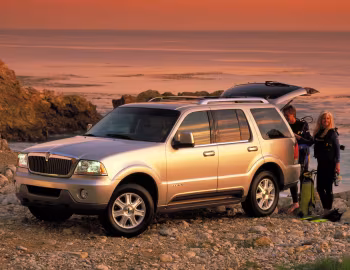 2003–05 Lincoln Aviator '2002–08.2005