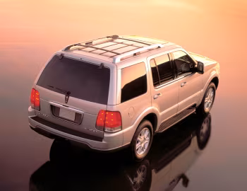 2003–05 Lincoln Aviator '2002–08.2005