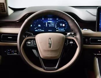 Торпедо Lincoln Aviator [China] '2019–20
