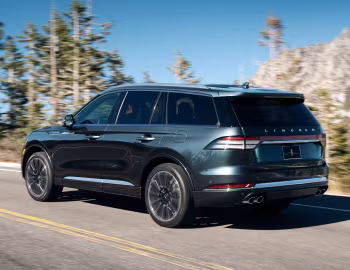2020–24 Lincoln Aviator Black Label [North America] '2019–24