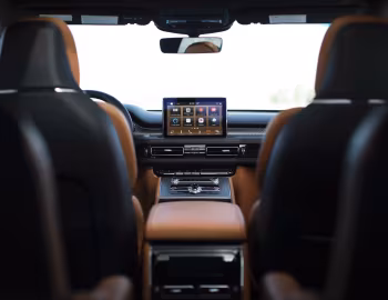 Интерьер 2020–24 Lincoln Aviator Black Label [North America] '2019–24