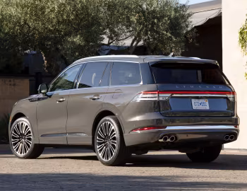 2020–24 Lincoln Aviator Black Label [North America] '2019–24