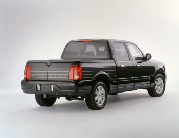2002 Lincoln Blackwood '08.2001–12.2002