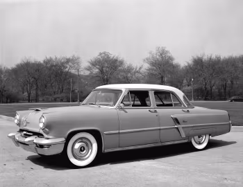 1952 Lincoln Capri Special Custom Sedan (2H 73B)