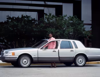 1990 Lincoln Cartier Town Car