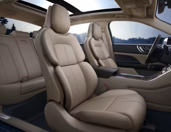 Интерьер 2017–20 Lincoln Continental '2016–20