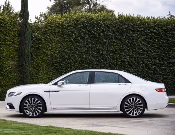 2017–20 Lincoln Continental Black Label '2016–20