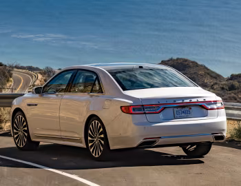 2017–20 Lincoln Continental Black Label '2016–20