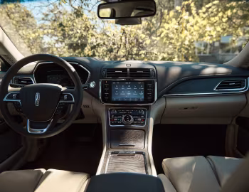 Торпедо 2017–20 Lincoln Continental '2016–20