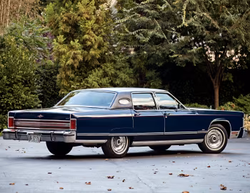 1977 Lincoln Continental Town Car (53A)