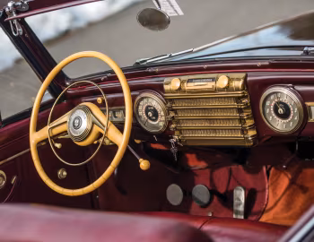 Интерьер 1942 Lincoln Continental Cabriolet (56)