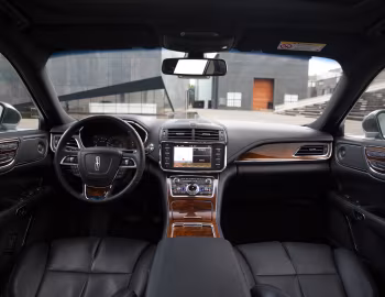 Торпедо Lincoln Continental 3.0T AWD [China] '2016–20
