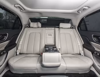 Интерьер Lincoln Continental 3.0T AWD [China] '2016–20