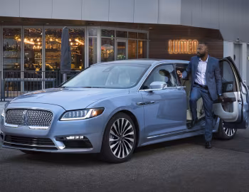 2019 Lincoln Continental "80th Anniversary Coach Door Edition" '2019