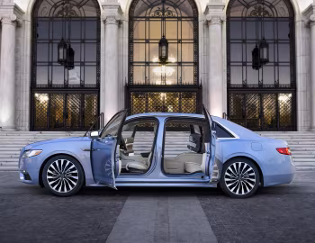 2019 Lincoln Continental "80th Anniversary Coach Door Edition" '2019