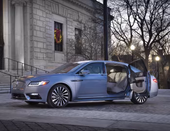 2019 Lincoln Continental "80th Anniversary Coach Door Edition" '2019