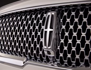Логотип 2017–20 Lincoln Continental Black Label '2016–20