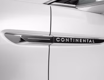 2017–20 Lincoln Continental Black Label '2016–20