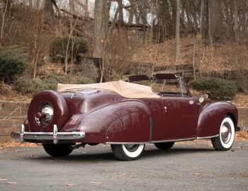 1941 Lincoln Continental Cabriolet (16H 56)