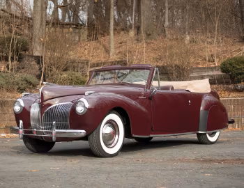 1941 Lincoln Continental Cabriolet (16H 56)