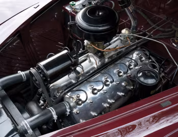 Под капотом 1941 Lincoln Continental Cabriolet (16H 56)