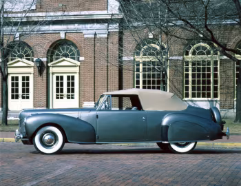 1941 Lincoln Continental Cabriolet (16H 56)