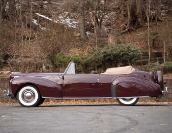 1941 Lincoln Continental Cabriolet (16H 56)