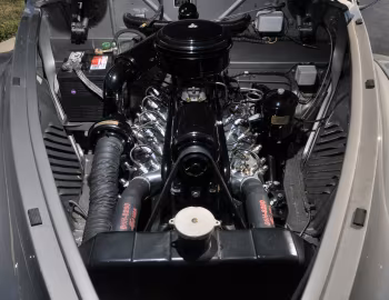 Под капотом 1941 Lincoln Continental Cabriolet (16H 56)