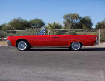 1961 Lincoln Continental Convertible (74А)