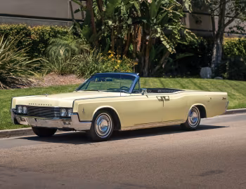 1966 Lincoln Continental Convertible (74A) '1965–66