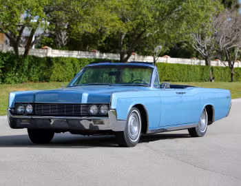 1967 Lincoln Continental Convertible (86 74A)
