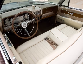 Интерьер 1962 Lincoln Continental Convertible (74A)