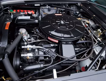 Под капотом 1965 Lincoln Continental Convertible (86 74A)